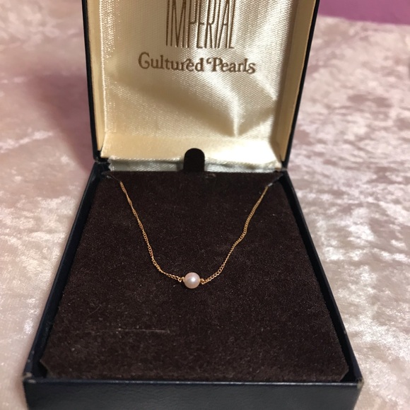 Imperial Other - Vintage Imperial Pearl Kid’s Necklace EUC Original Box Akoya Classic Minimalist